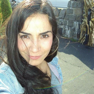 Meet your Posher, Sara